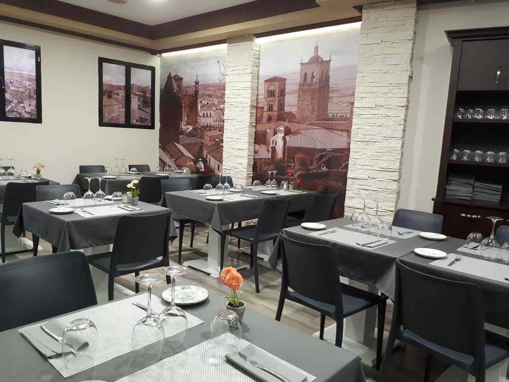 Hostal Julio Trujillo Luaran gambar