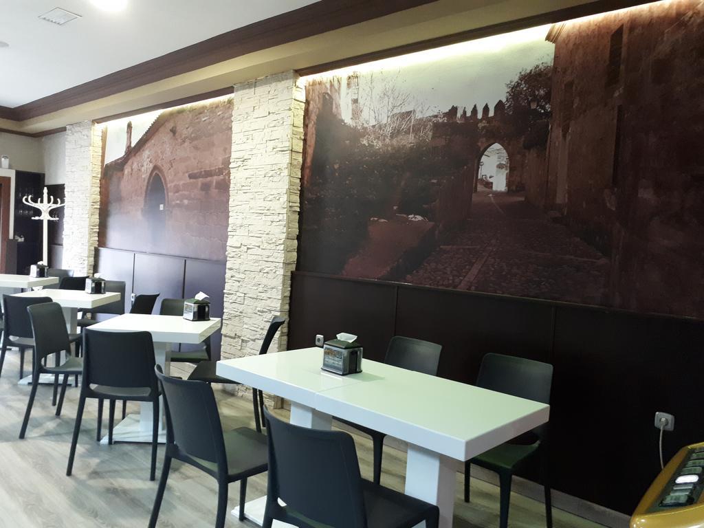 Hostal Julio Trujillo Luaran gambar