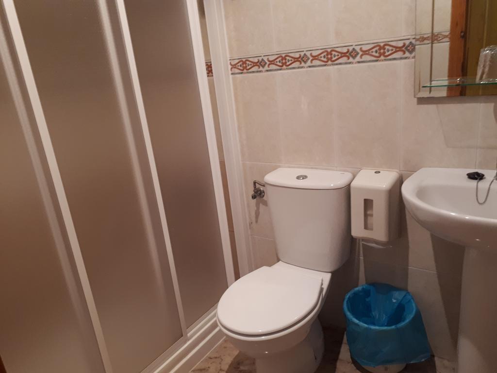 Hostal Julio Trujillo Luaran gambar