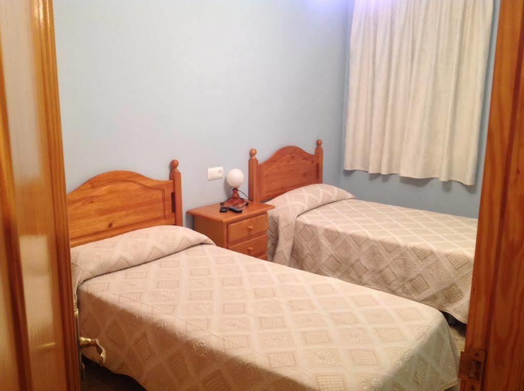 Hostal Julio Trujillo Luaran gambar