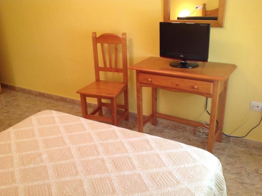 Hostal Julio Trujillo Luaran gambar
